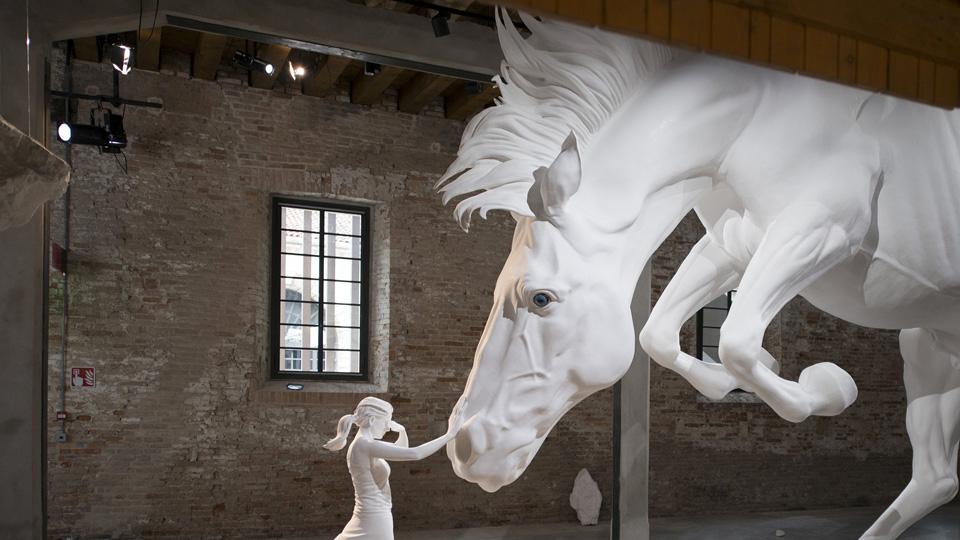 “EL PROBLEMA DEL CABALLO” DE CLAUDIA FONTES