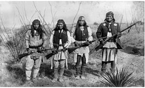 Guerreros apaches 1886