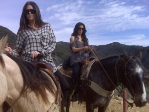Kim Kardashian - Bella Celebridad amante de los caballos