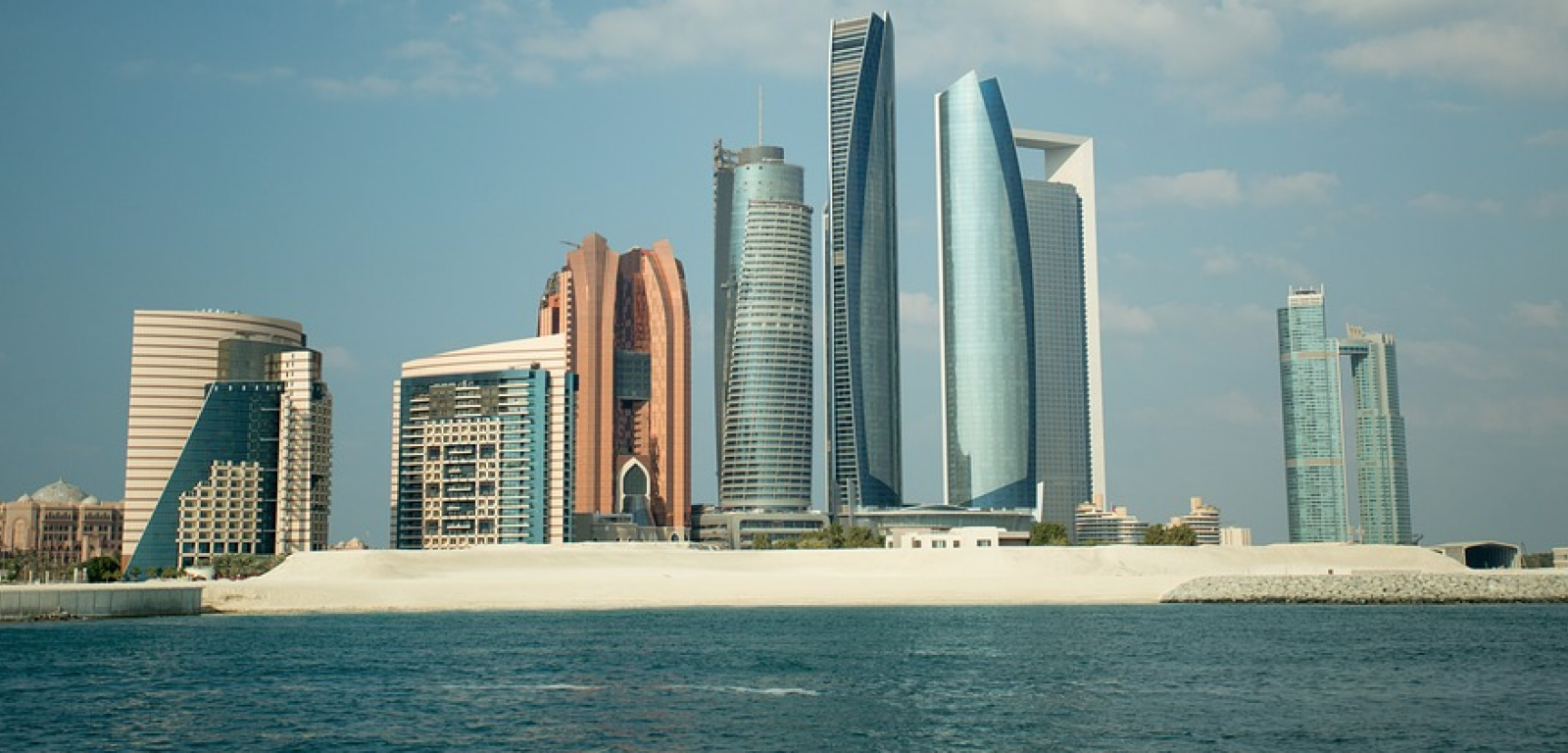 Los Emiratos Árabes Unidos – Gustavo Mirabal