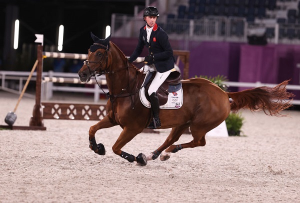 Ben Maher Campeón en Salto de Obstáculos en Tokio 2020